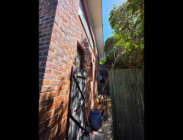 5 BEDROOM HOUSE FOR SALE IN FRANSKRAAL